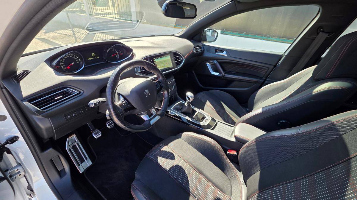 peugeot-308-sw-2016-diesel-1560cc