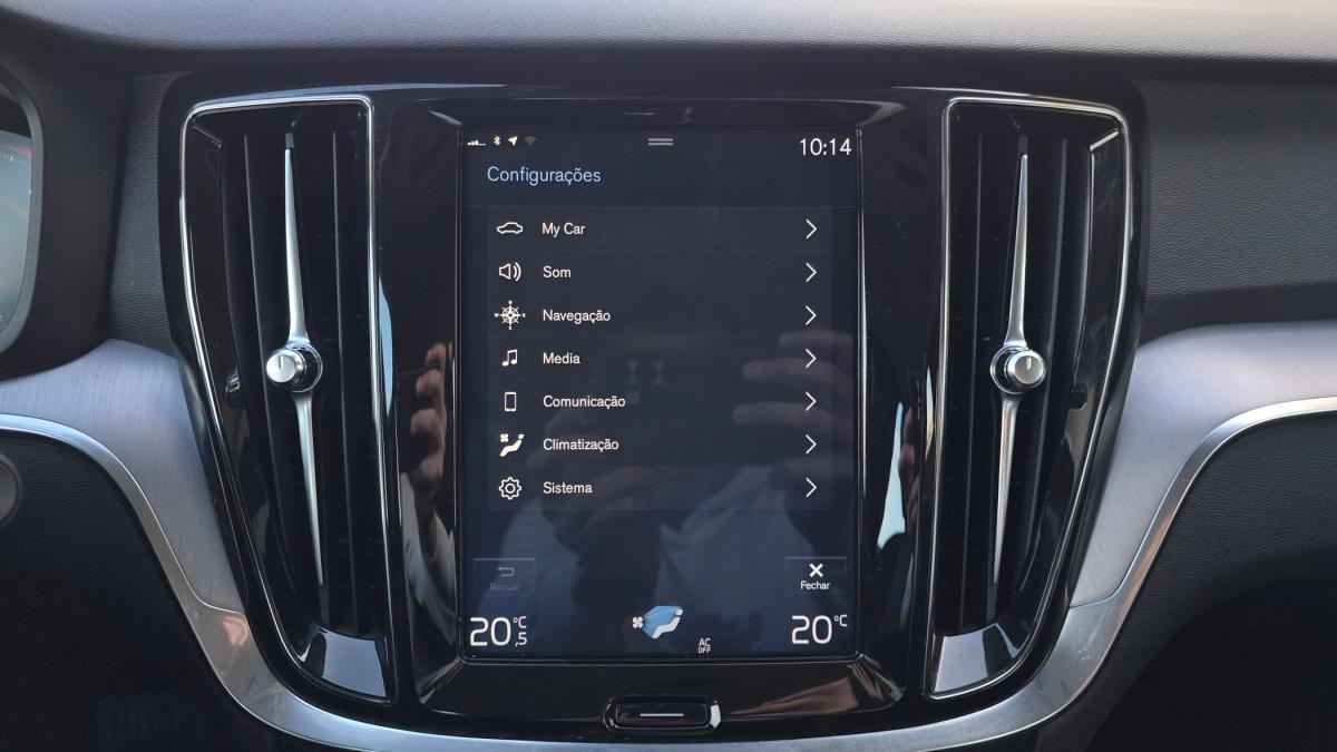 volvo-v60-2018-diesel-1969cc