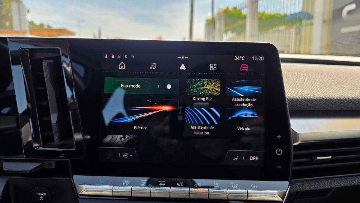 renault-megane-e-tech-2023-eletrico-500cc