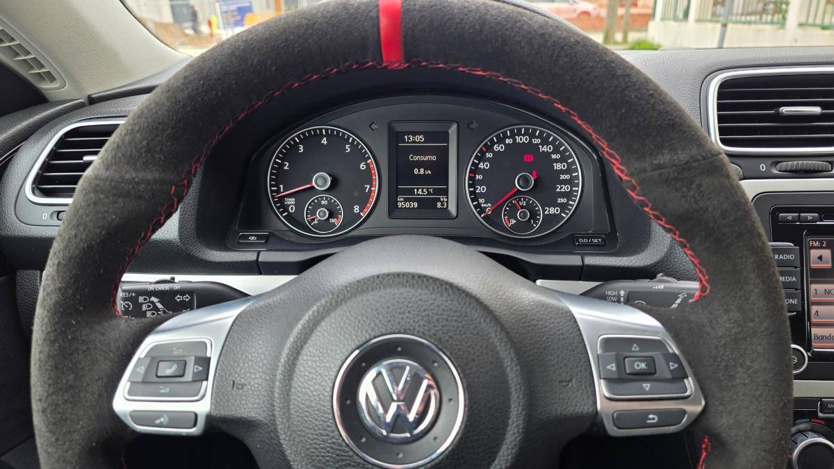volkswagen-scirocco-2010-gasolina-1390cc