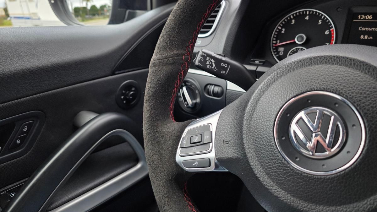 volkswagen-scirocco-2010-gasolina-1390cc