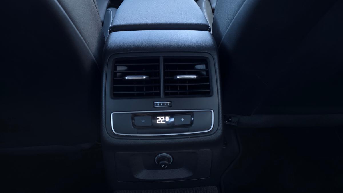audi-a4-2022-diesel-1968cc