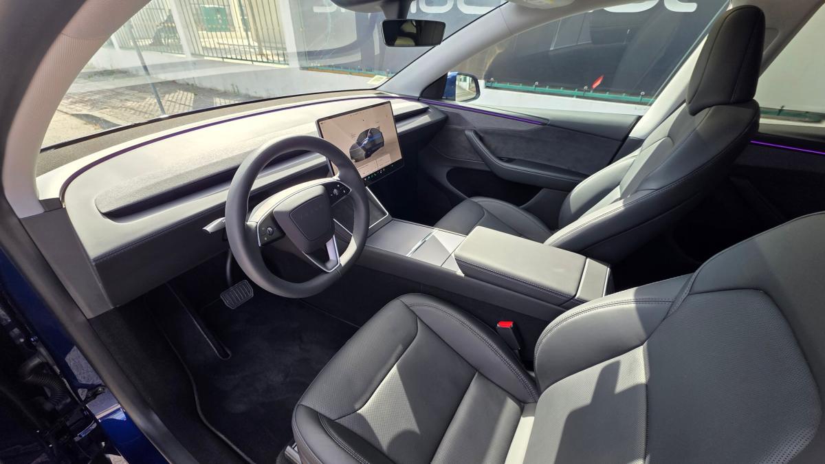 tesla-model-y-2025-eletrico-500cc