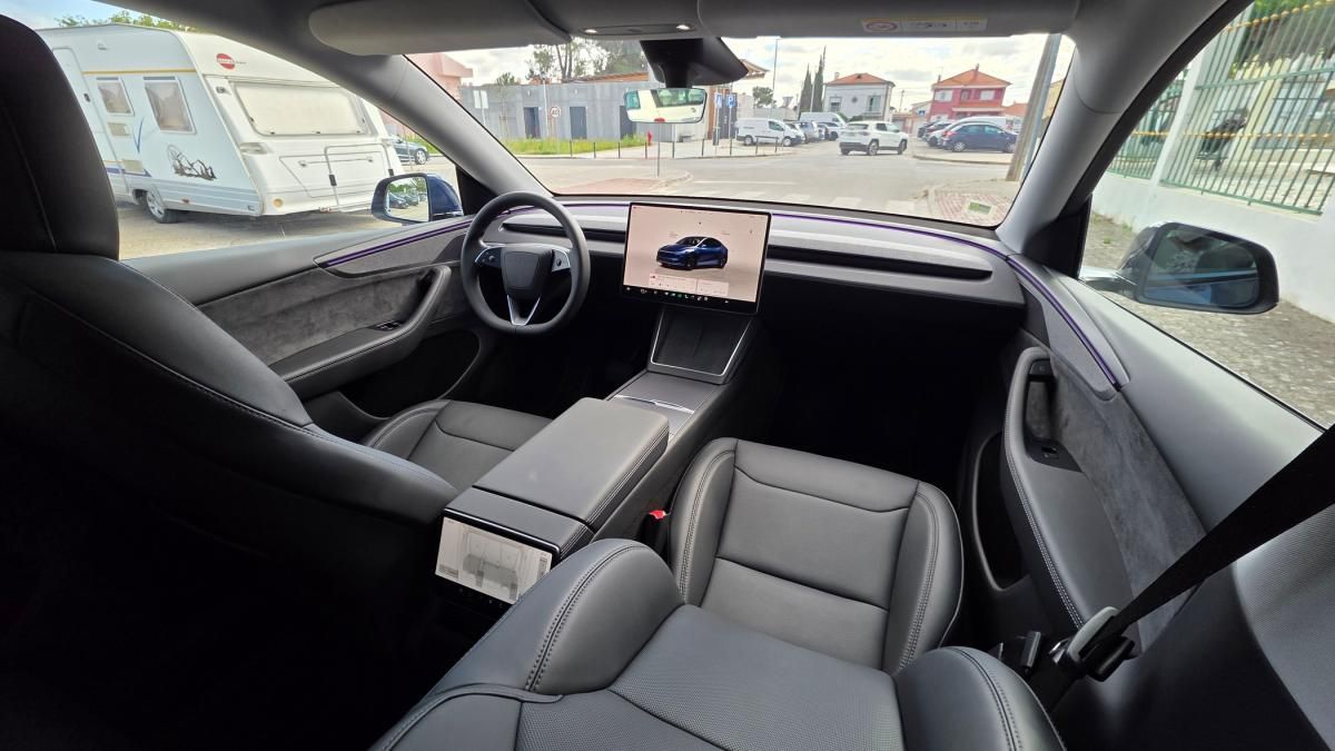 tesla-model-y-2025-eletrico-500cc