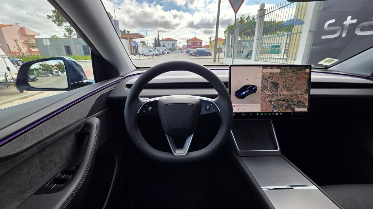 tesla-model-y-2025-eletrico-500cc