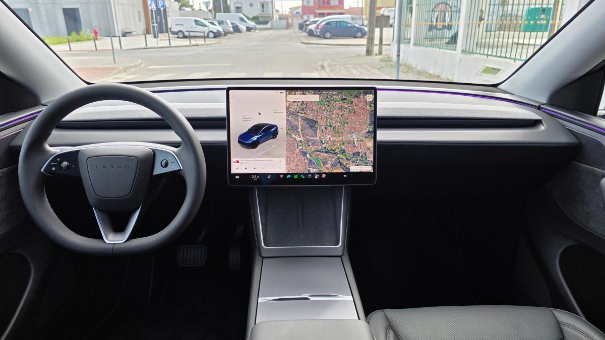 tesla-model-y-2025-eletrico-500cc