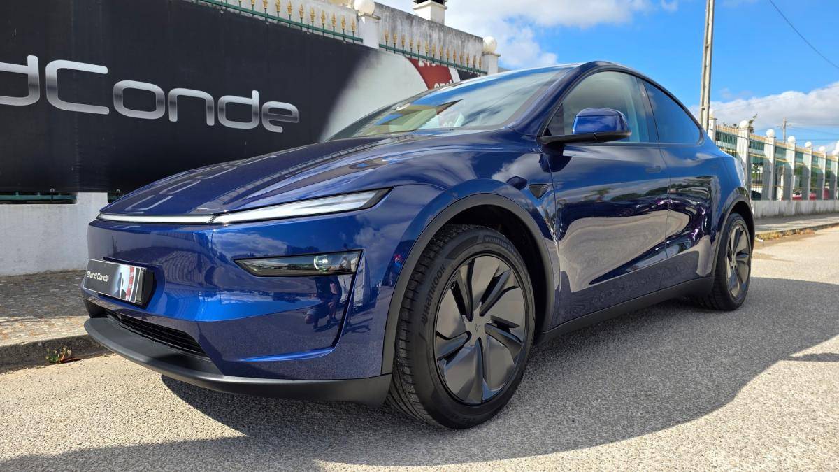 tesla-model-y-2025-eletrico-500cc