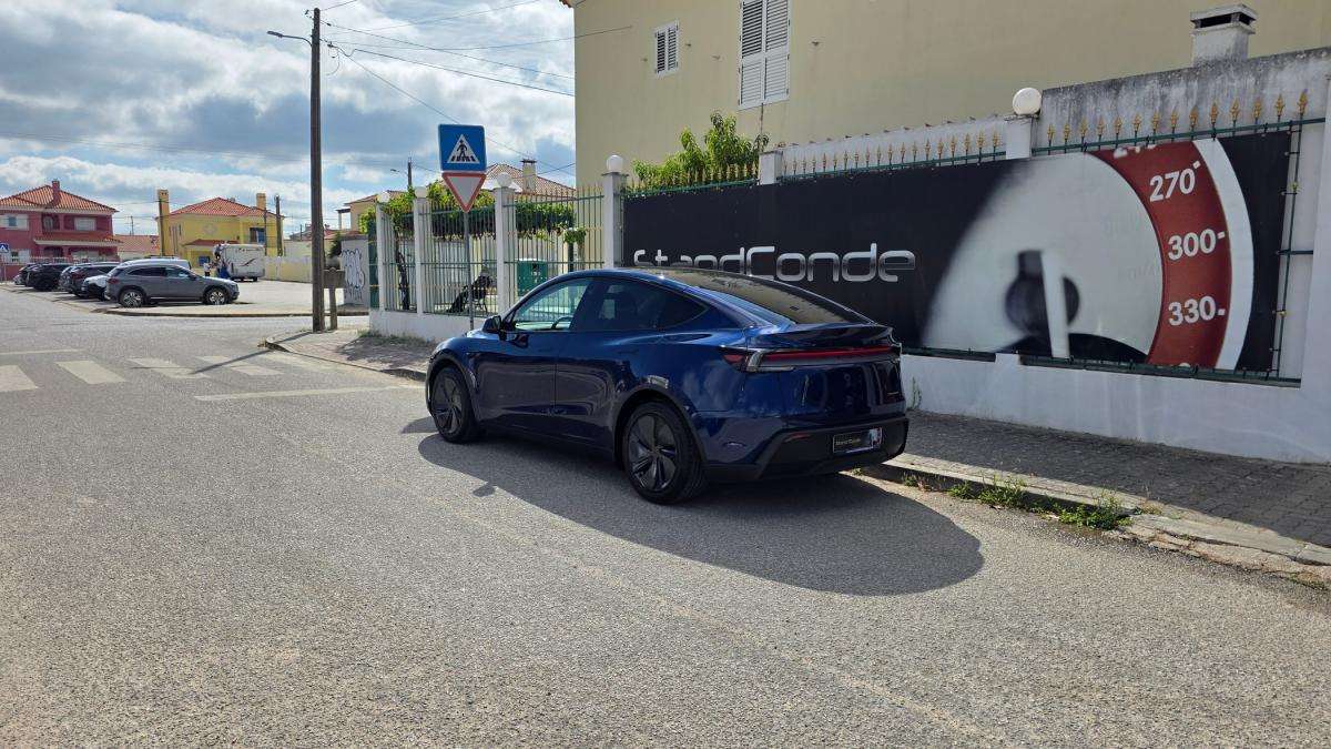 tesla-model-y-2025-eletrico-500cc