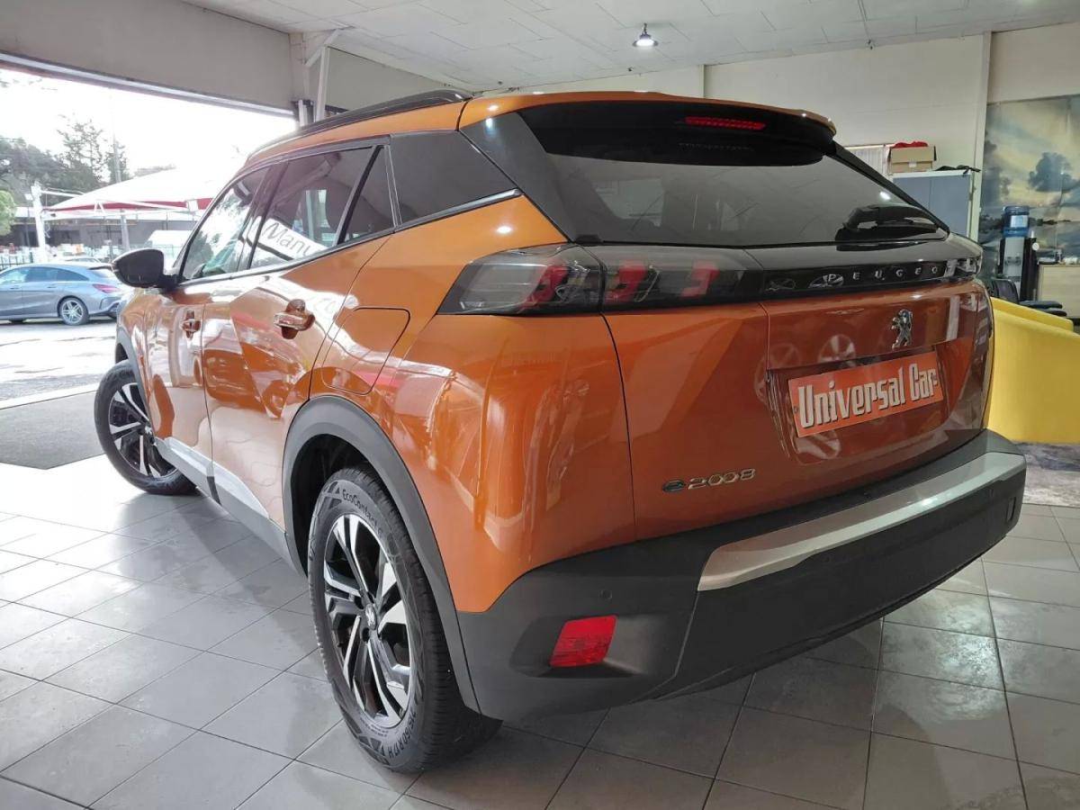 peugeot-e-2008-2020-eletrico-200cc