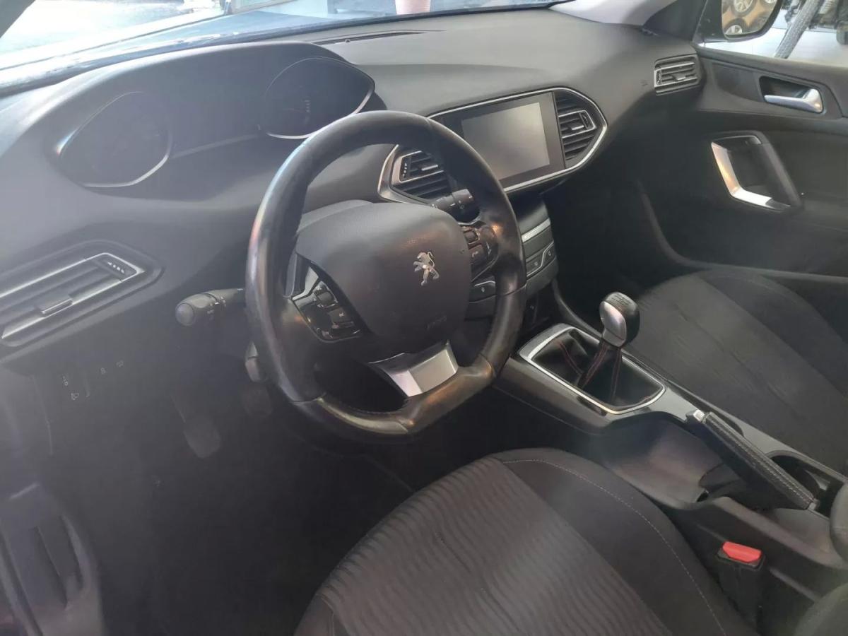 peugeot-308-2016-gasolina-1199cc