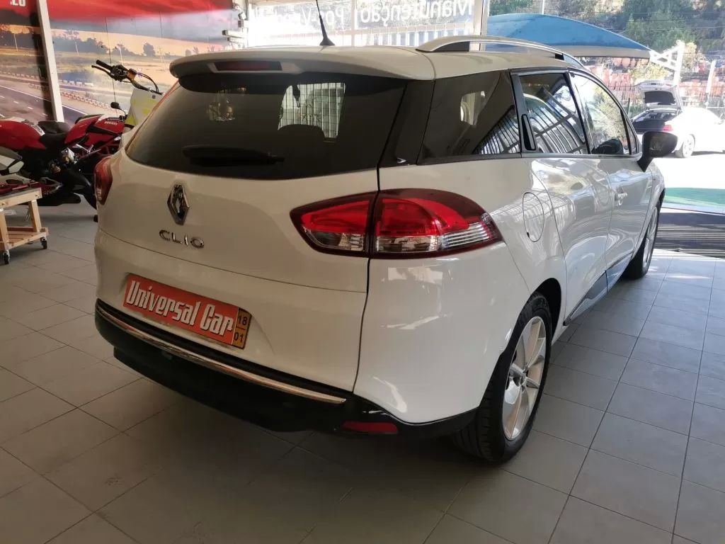 renault-clio-sport-tourer-2018-diesel-1461cc