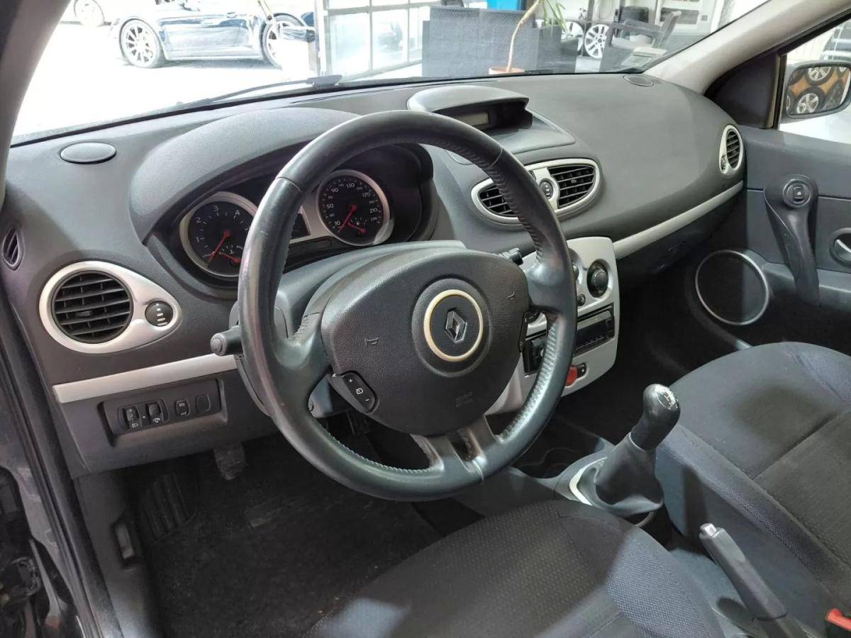 renault-clio-2005-diesel-1461cc