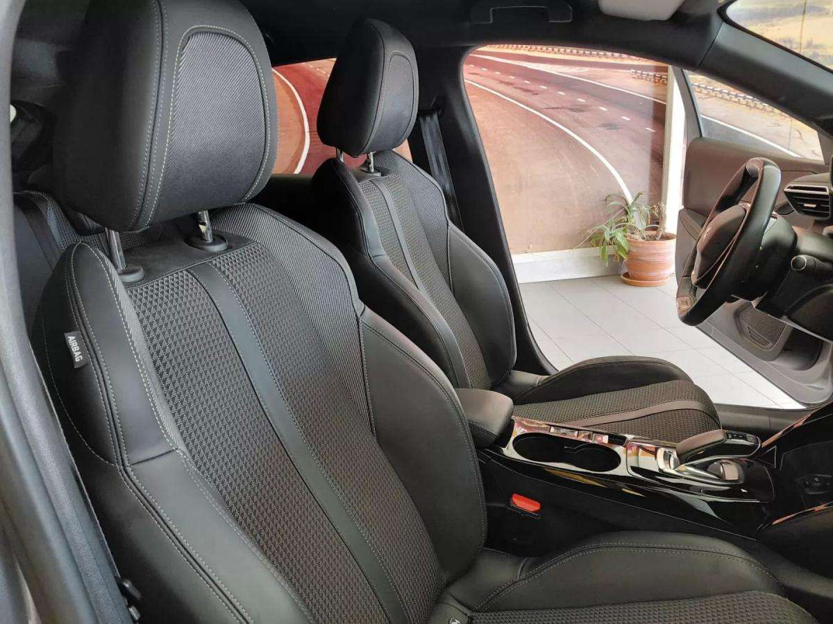 peugeot-e-208-2022-eletrico-200cc