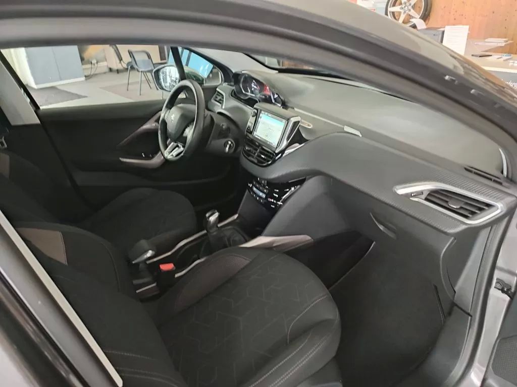 peugeot-2008-2016-diesel-1560cc