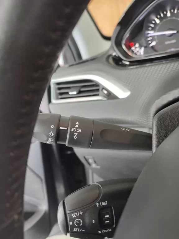 peugeot-2008-2016-diesel-1560cc