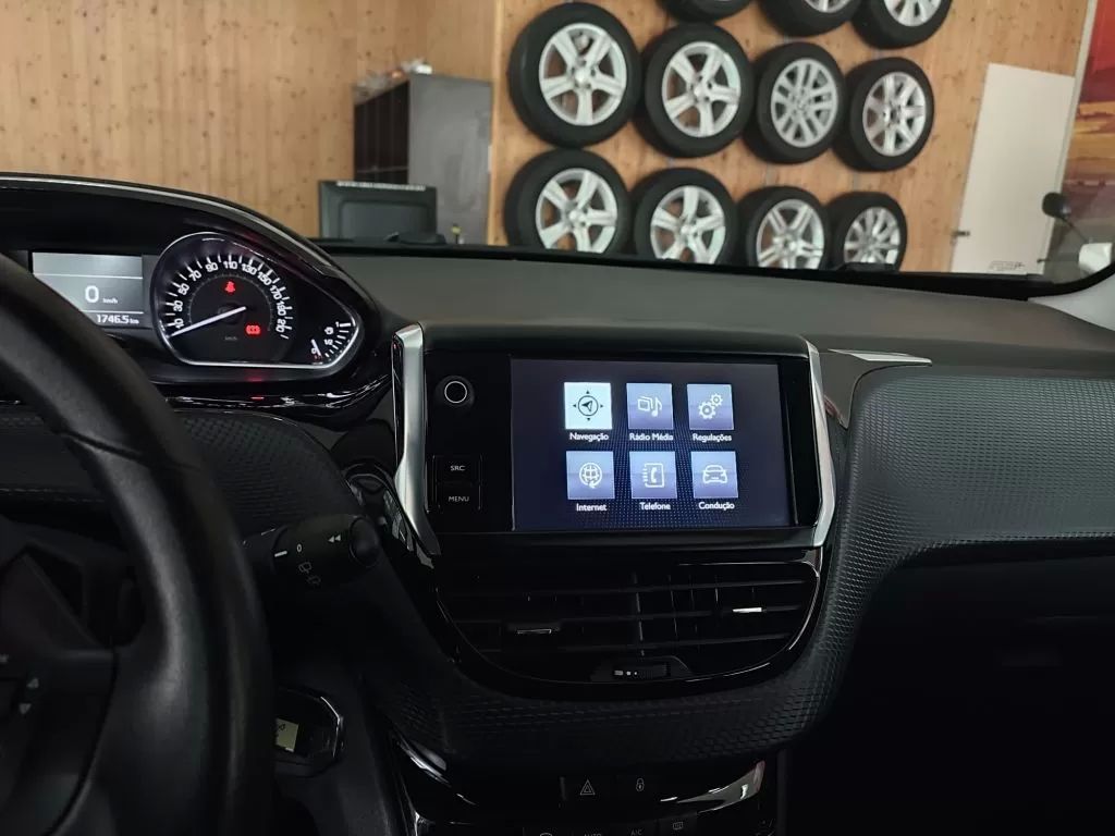 peugeot-2008-2016-diesel-1560cc