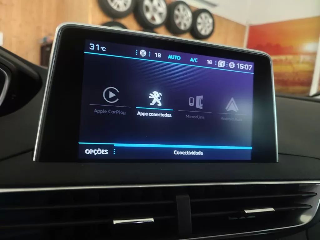 peugeot-5008-2017-diesel-1560cc