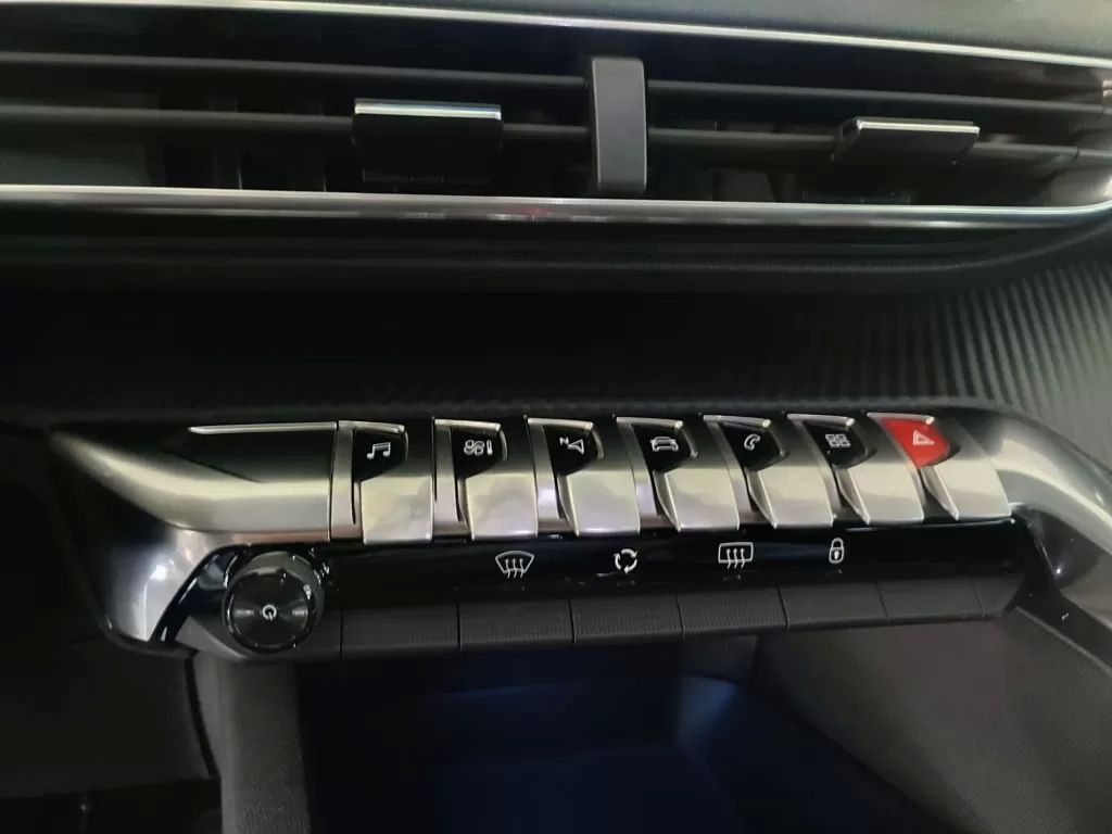 peugeot-5008-2017-diesel-1560cc