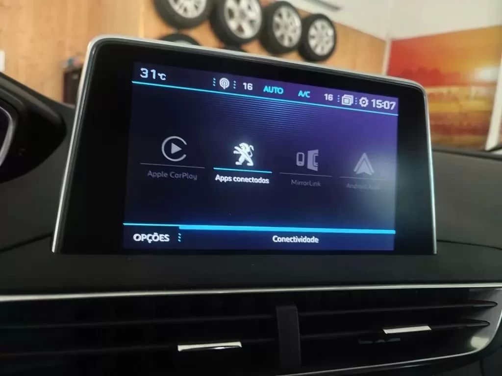 peugeot-5008-2017-diesel-1560cc