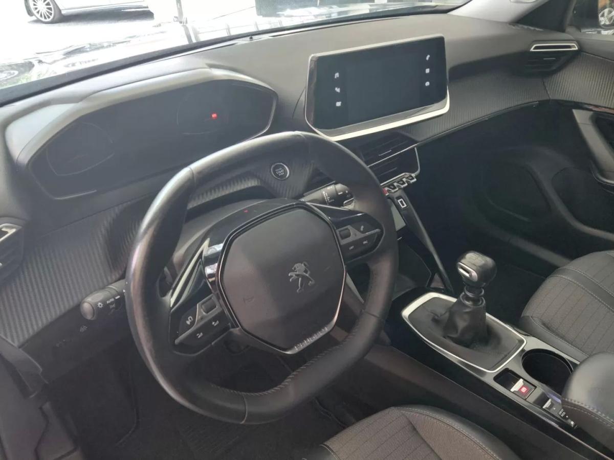 peugeot-2008-2021-gasolina-1199cc