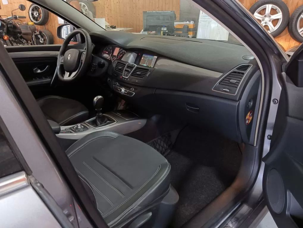 renault-laguna-break-2011-diesel-1461cc