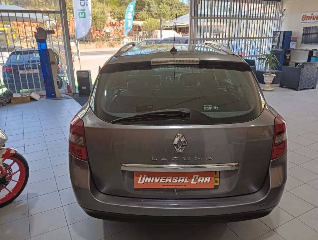 renault-laguna-break-2011-diesel-1461cc