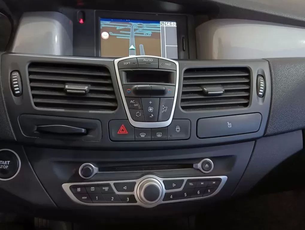 renault-laguna-break-2011-diesel-1461cc