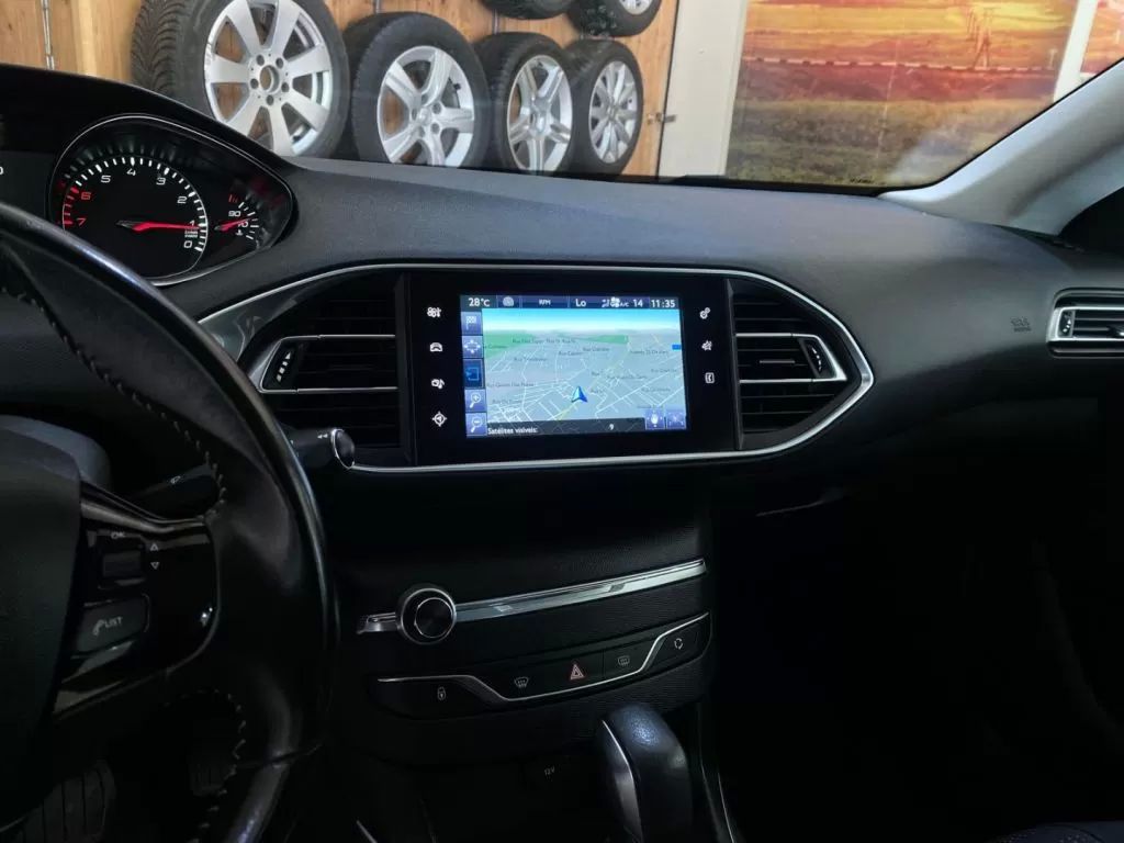 peugeot-308-2016-gasolina-1199cc