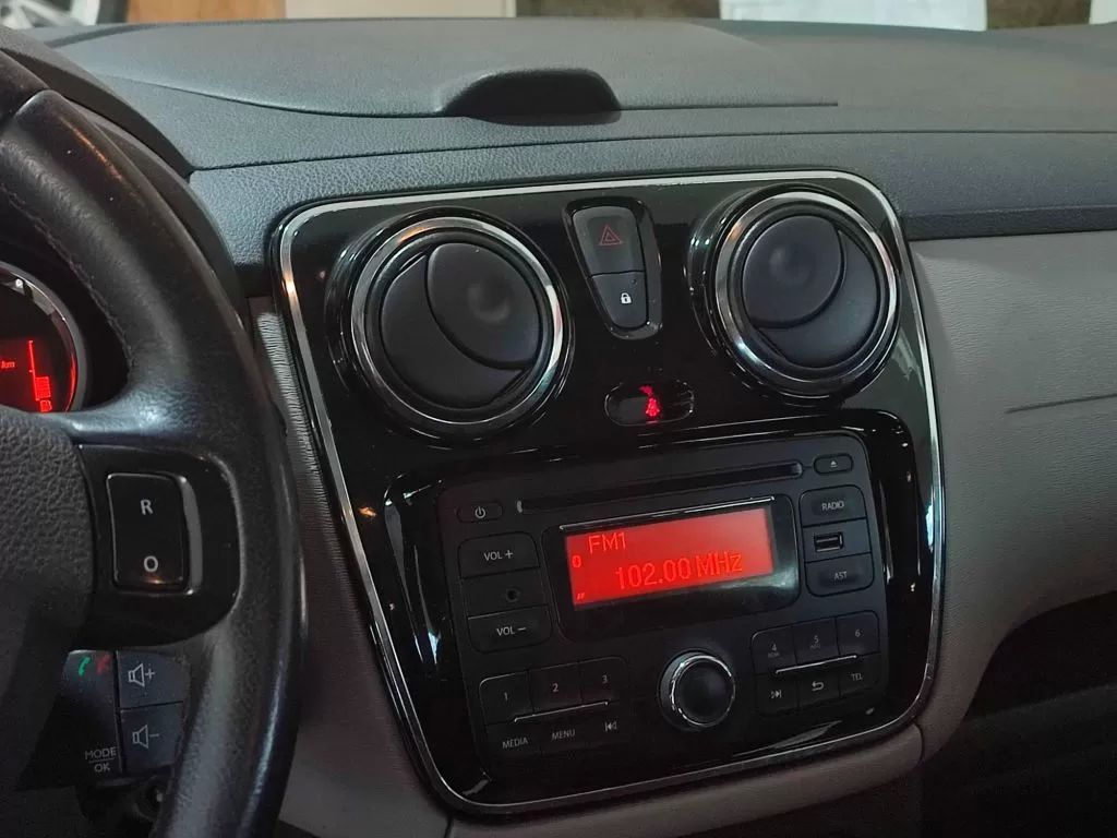 dacia-lodgy-2016-diesel-1461cc