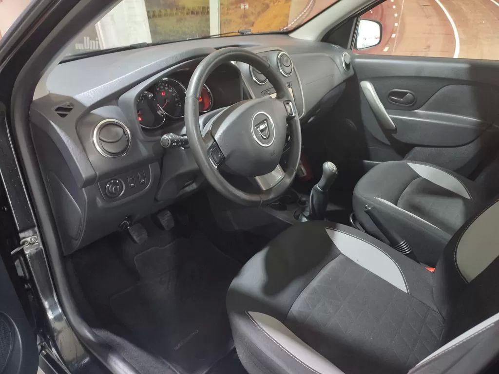 dacia-sandero-2015-diesel-1461cc