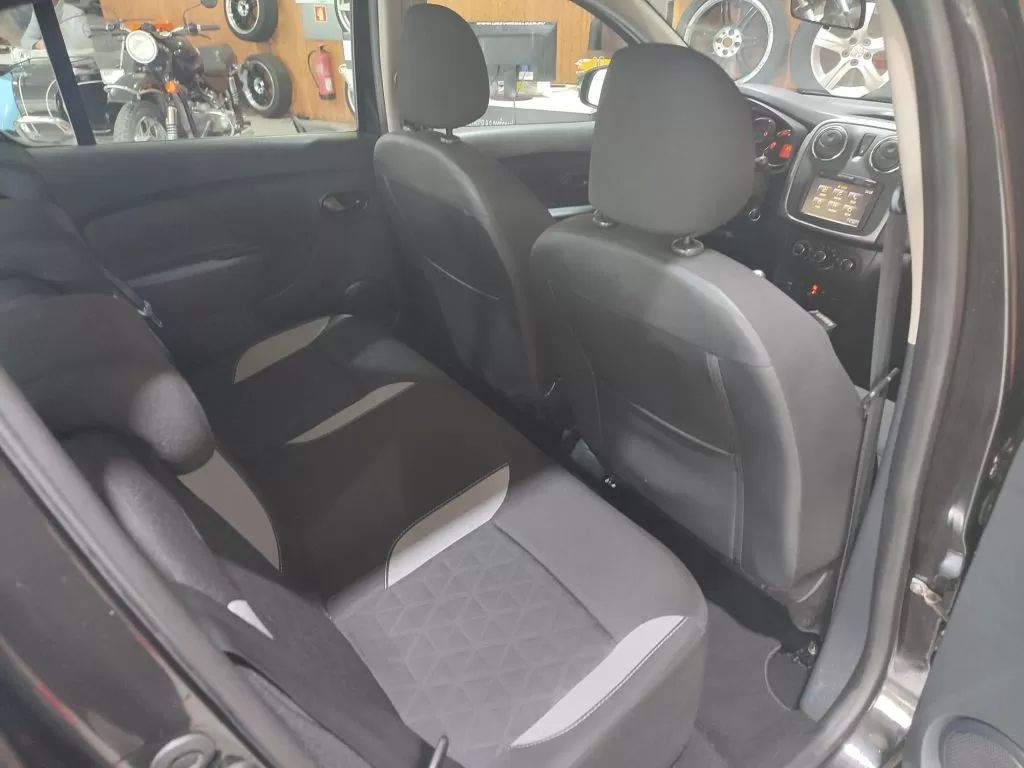 dacia-sandero-2015-diesel-1461cc