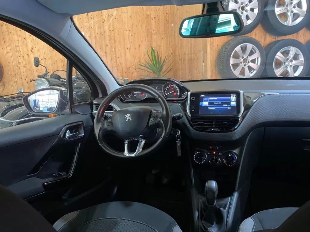 peugeot-208-2016-gasolina-1199cc