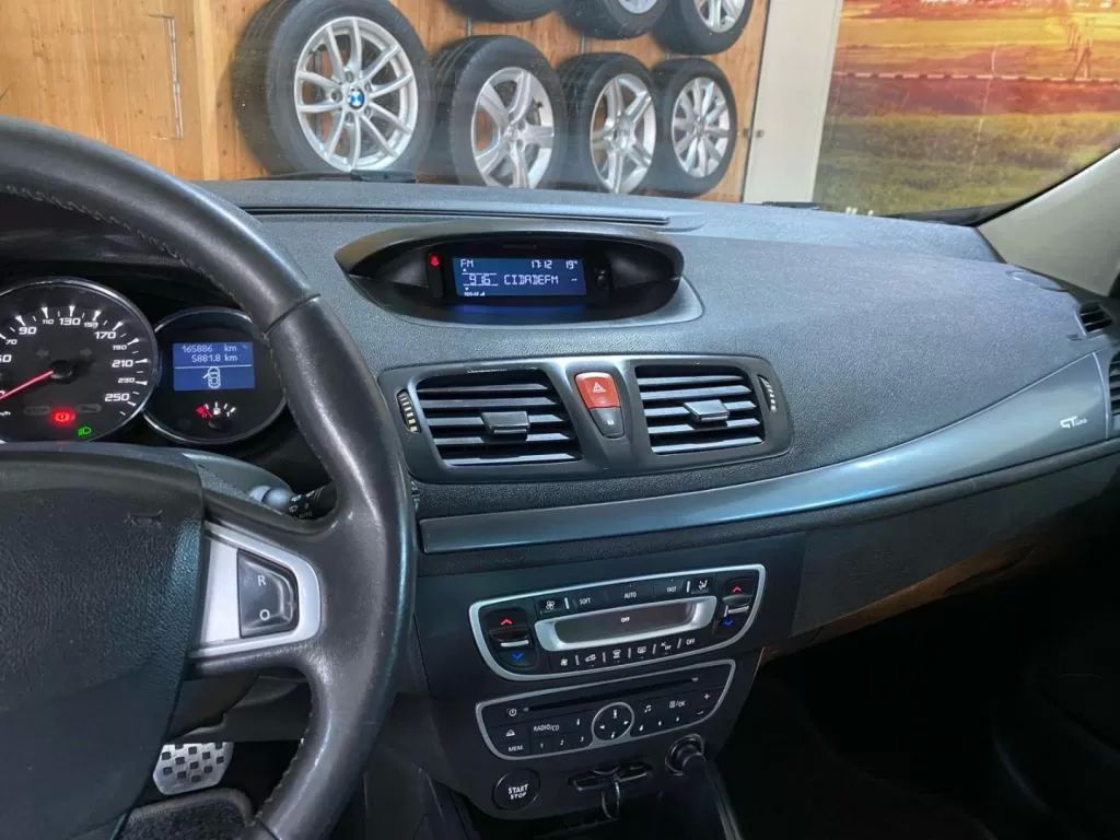 renault-megane-coupe-2012-diesel-1461cc