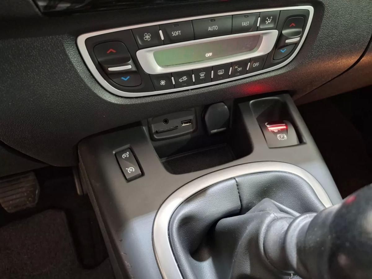 renault-grand-scenic-2015-diesel-1461cc