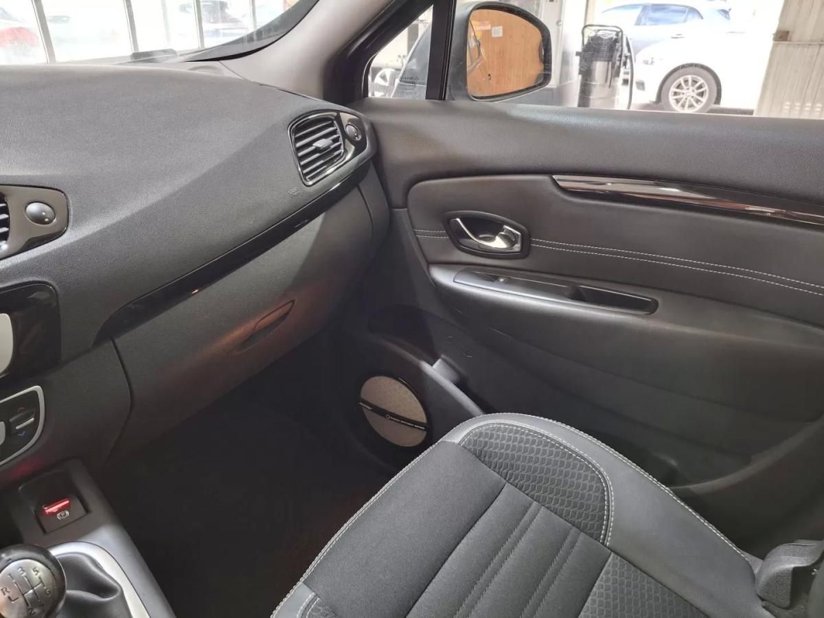 renault-grand-scenic-2015-diesel-1461cc