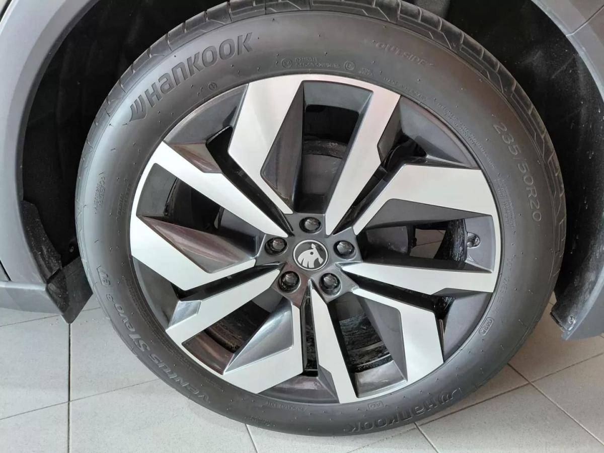 skoda-elroq-2026-eletrico-0cc