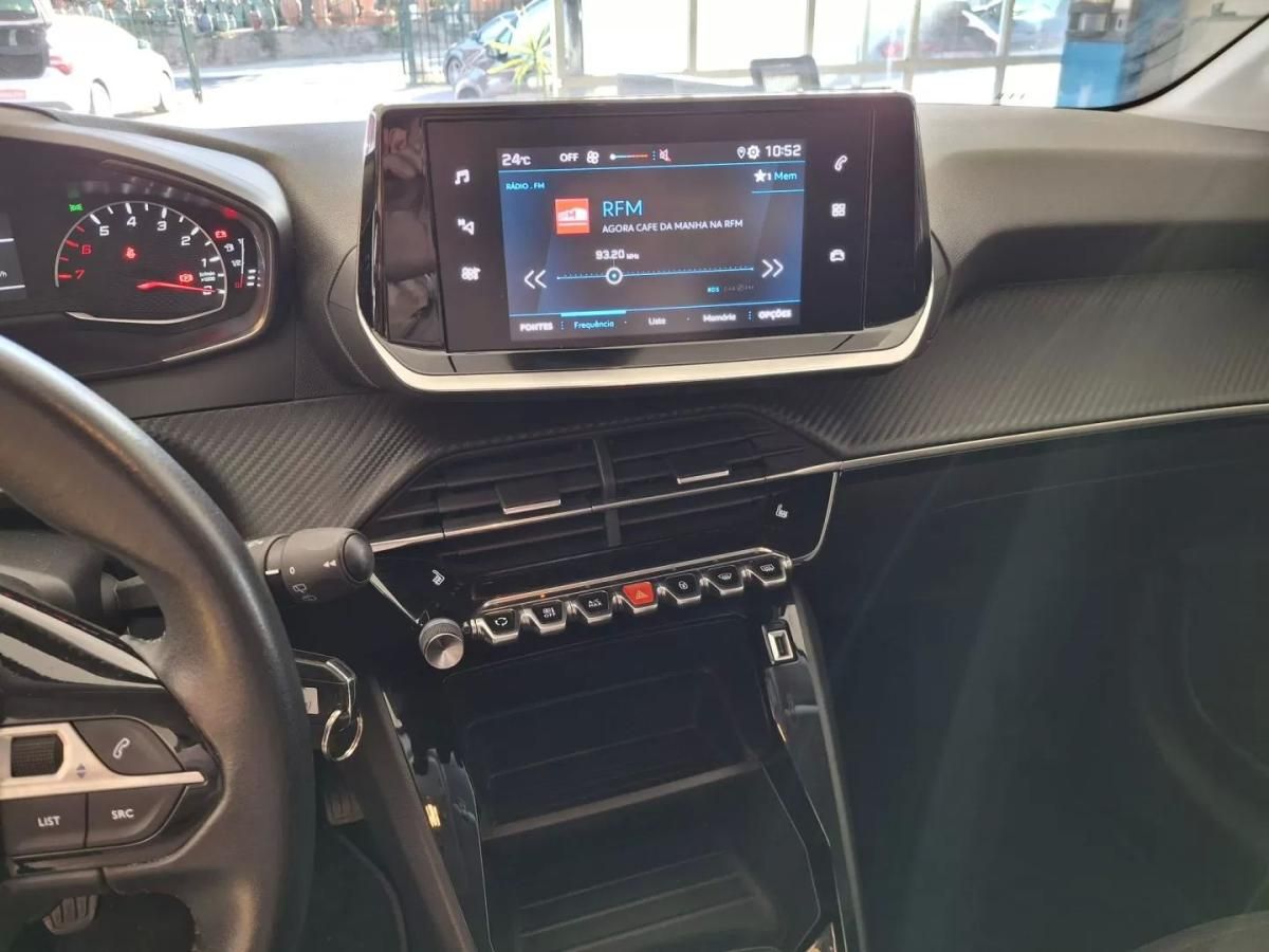 peugeot-208-2020-gasolina-1199cc