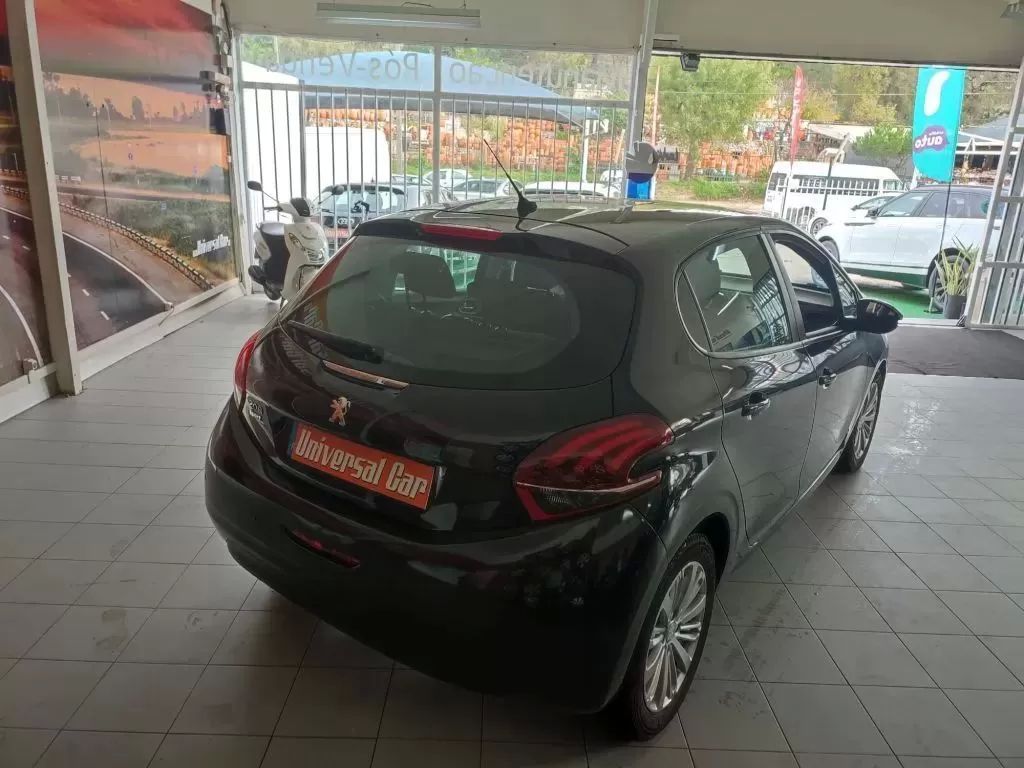 peugeot-208-2018-diesel-1499cc