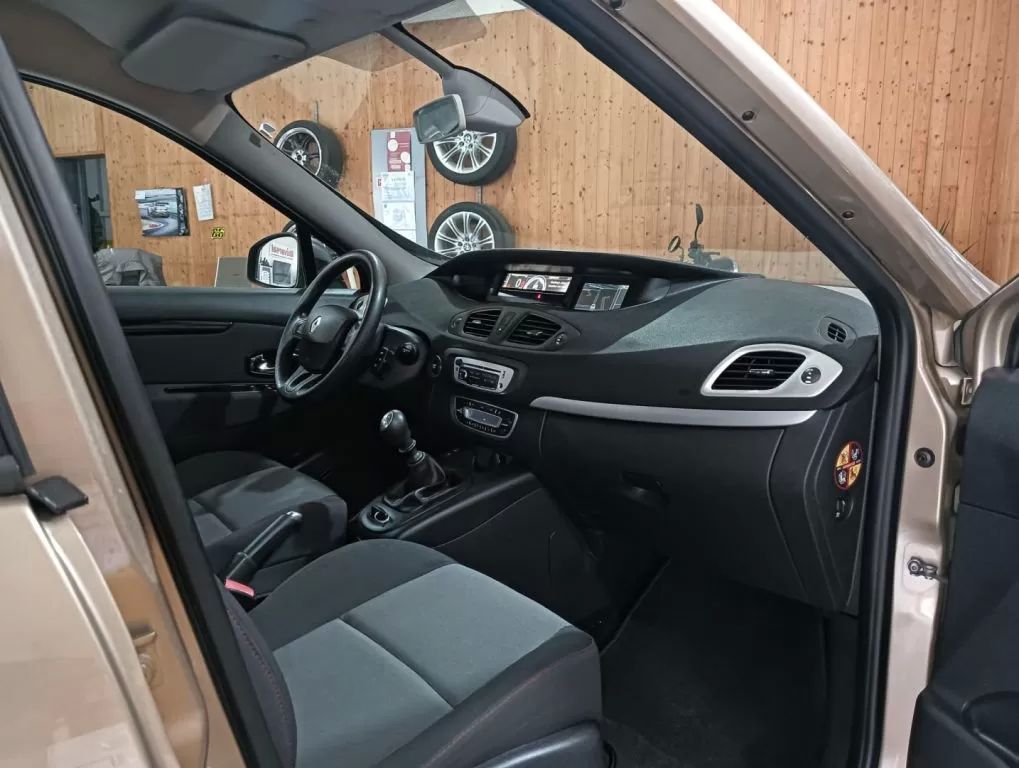 renault-scenic-2015-gasolina-1197cc