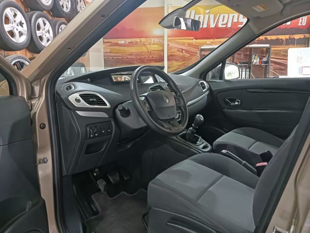 renault-scenic-2015-gasolina-1197cc