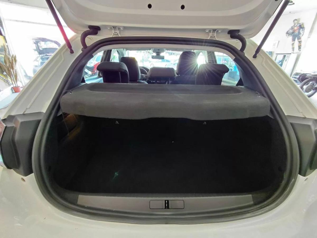 peugeot-208-2021-gasolina-1199cc