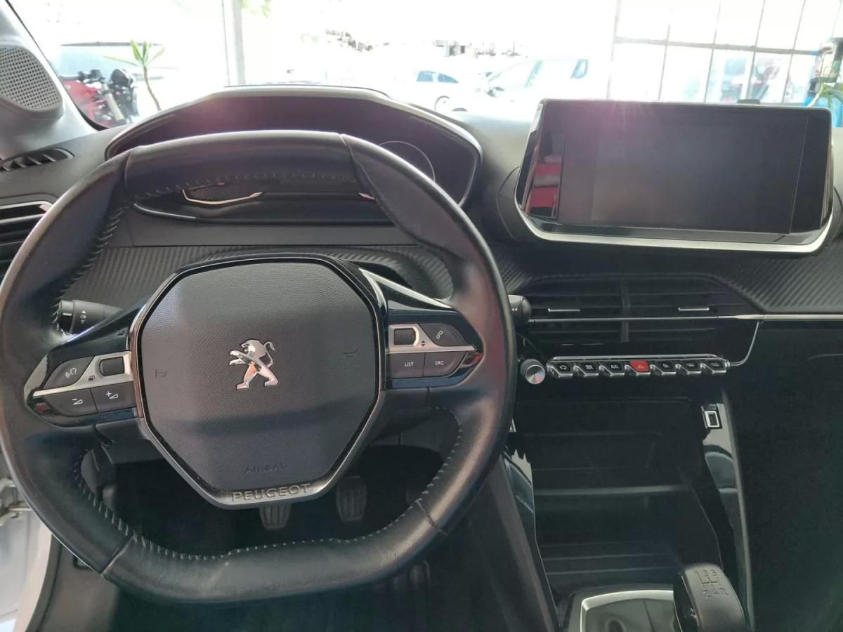 peugeot-208-2021-gasolina-1199cc