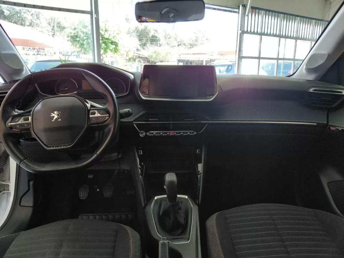 peugeot-208-2021-gasolina-1199cc