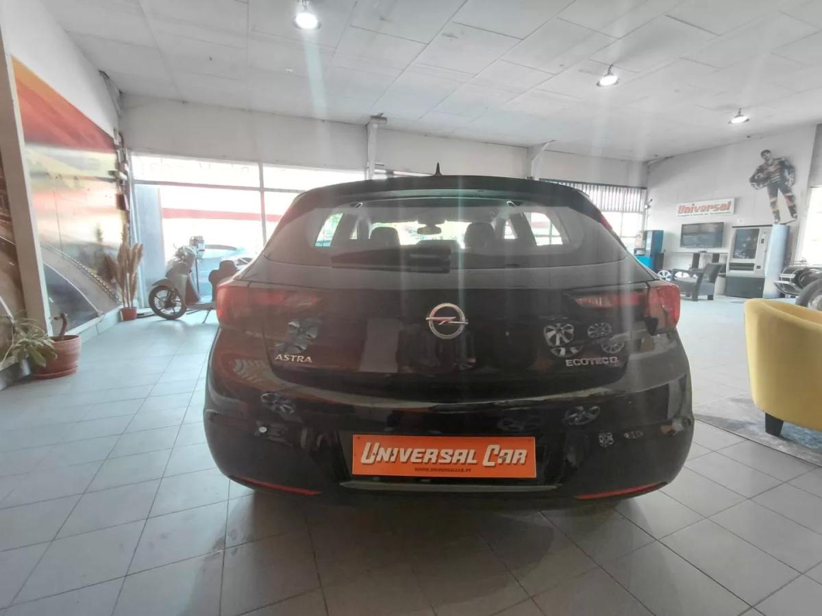 opel-astra-2019-diesel-1598cc