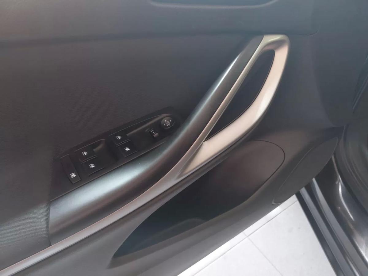 opel-astra-2019-diesel-1598cc