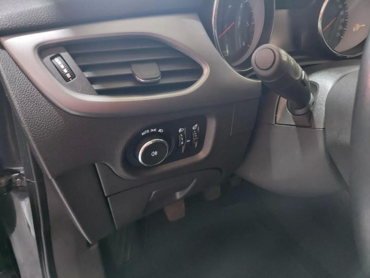 opel-astra-2019-diesel-1598cc