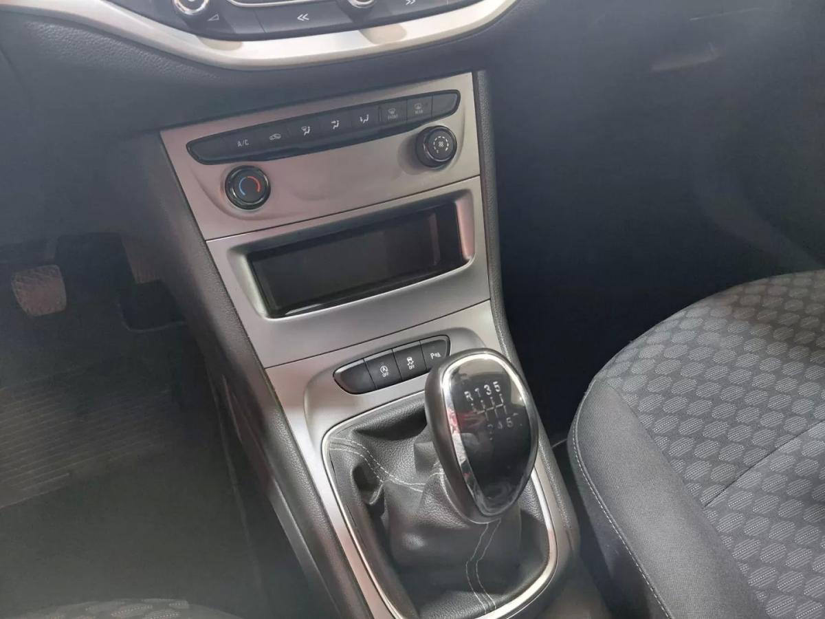 opel-astra-2019-diesel-1598cc