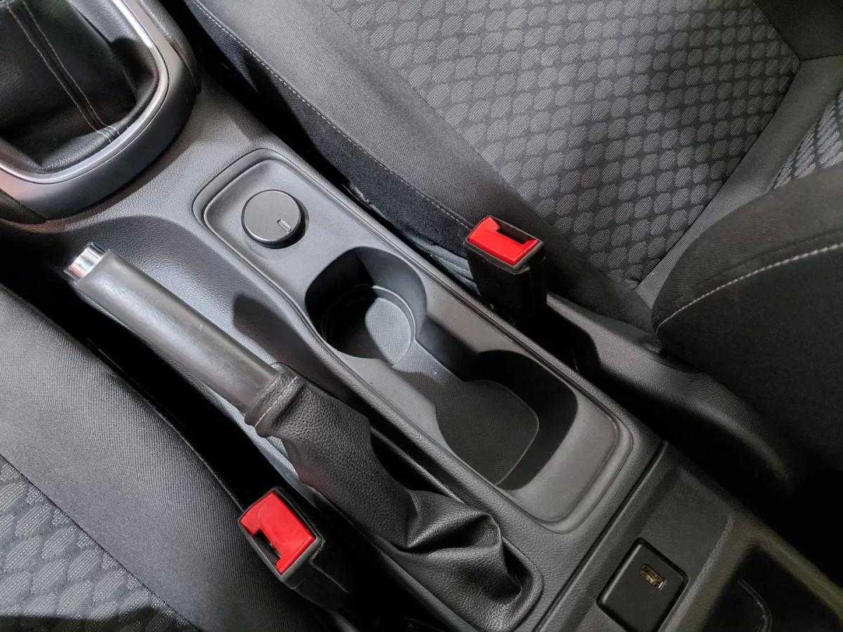 opel-astra-2019-diesel-1598cc