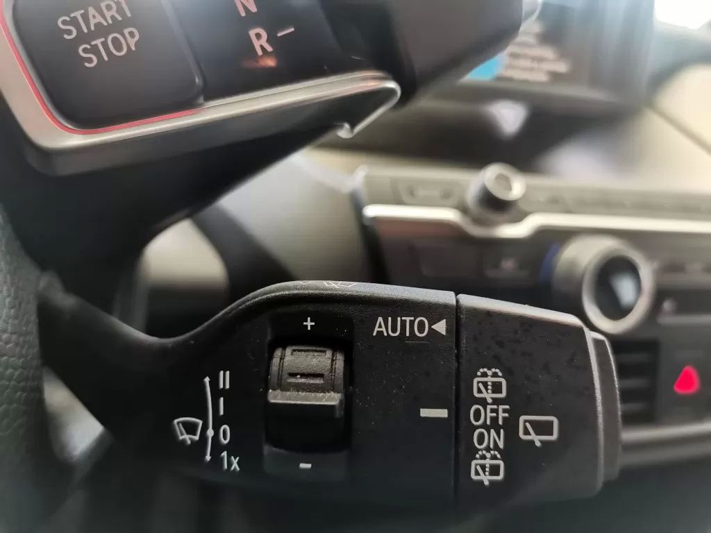 bmw-i3-2016-eletrico-200cc