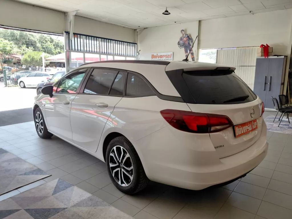opel-astra-sport-tourer-2020-gasolina-1199cc